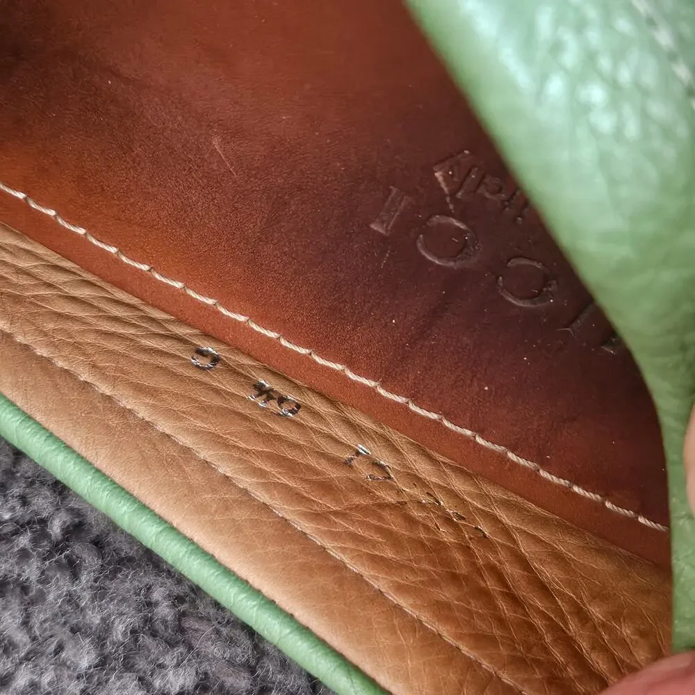 Luxurious GUCCI Men's Green Horsebit Loafers